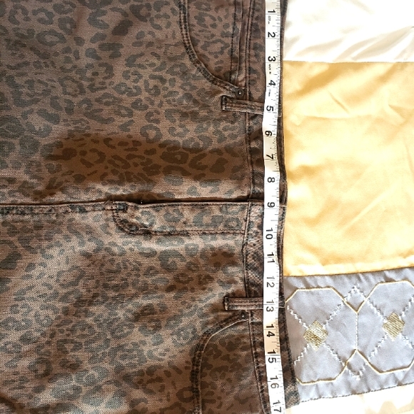 🏝3for$25 Leopard Print Stretchy Denim Skirt - Picture 4 of 5